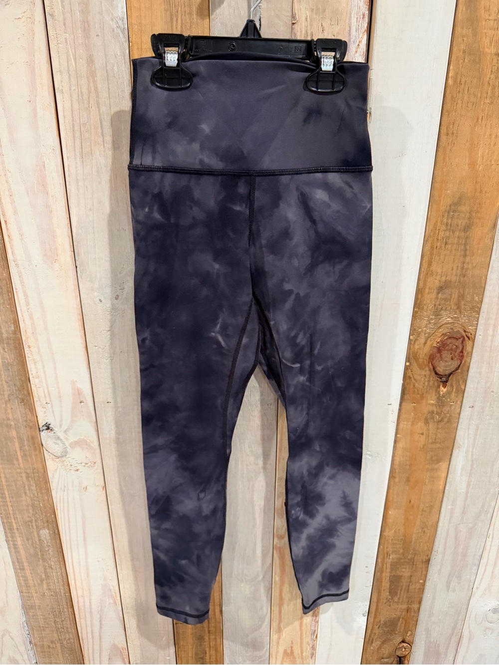 Zyia Active Tie-Dye Leggings in Charcoal